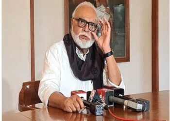 सावरकर जयंतीचा कार्यक्रम करा, पण पुतळे हटवण्याची गरज काय; छगन भुजबळांचा सरकारवर हल्लाबोल 1 image editor output image1863749328 1685423052840