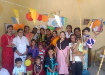 हिमायतनगर शहरातील अंगणवाडी क्र. 20 मध्ये विद्यार्थी प्रवेश उत्सव कार्यक्रम संपन्न… 3 IMG 20230616 WA0043