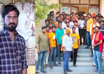 शिवणी येथील गौरक्षकाच्या खुनाच्या निषेधार्थ उद्या दिनांक 21 जून रोजी हिमायतनगर बंदची हाक..<br />👉🏻बजरंग दल व विश्व हिंदू परिषद व सकल हिंदू समाज बांधवांकडून तहसीलदार व पोलीस प्रशासनास निवेदन….. 8 IMG 20230620 WA0118