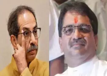 जबाबदारी नसलेलं शोभेचं पद नको, माझी घुसमट मीच थांबवतो; उद्धव ठाकरेंना पत्र धाडत शिशिर शिंदेंचा जय महाराष्ट्र 9 image editor output image1736088002 1687074158571