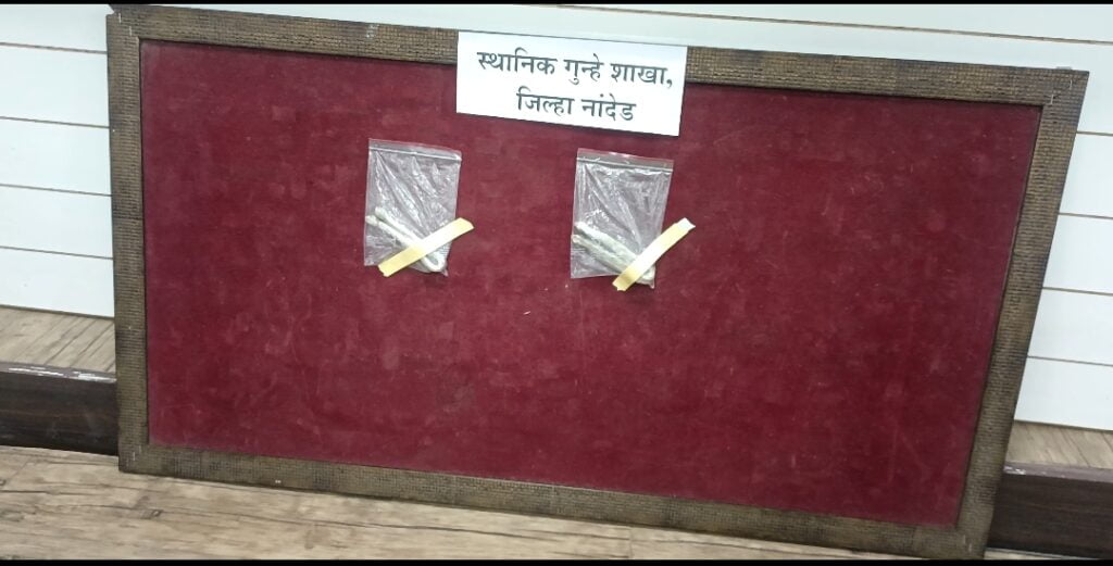 खुनासह जबरी चोरीचे गुन्हयातील अट्टल गुन्हेगार अटक, 1,44,000/- रुपयाचा मुद्देमाल जप्त, तीन गुन्हे उघड- स्थानिक गुन्हे शाखा, नांदेड ची कार्यवाही 2 image editor output image1950136284 1701611517524