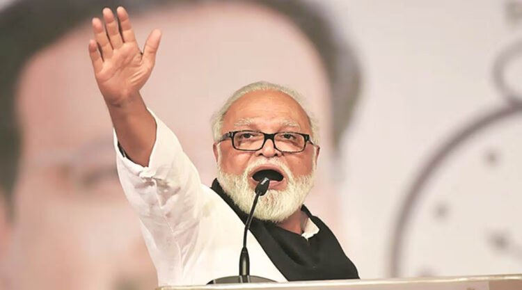Chhagan Bhujbal : नाही म्हणजे नाहीच, ओबीसीतून मराठ्यांना आरक्षण मिळणार नाही, भुजबळांचा ओबीसी मेळाव्यात एल्गार