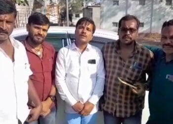 मुख्यमंत्री शिंदे यांच्या आखाडा बाळापूर येथील सभेला हिमायतनगर तालुक्यातील एकही गाडी जाणार नाही :- संतोष पुठ्ठेवार..<br />👉🏻 चालक-मालक संघटनेचा इशारा… 4 IMG 20240109 103532