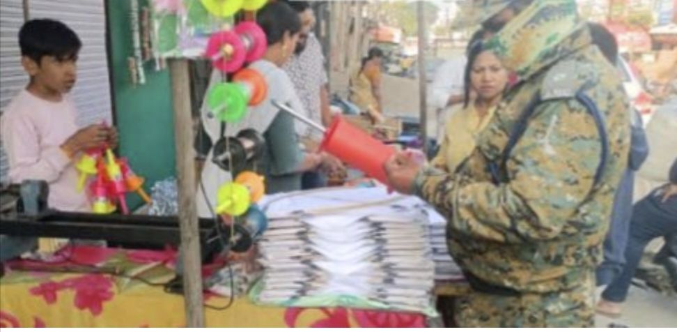 सव्वा किलोमीटर लांबीचा हानिकारक मांजा जप्त ! छत्रपती संभाजीनगर शहरातील ७३ दुकानांची कसून तपासणी !! 1 img 20240112 2332395758992307995537905