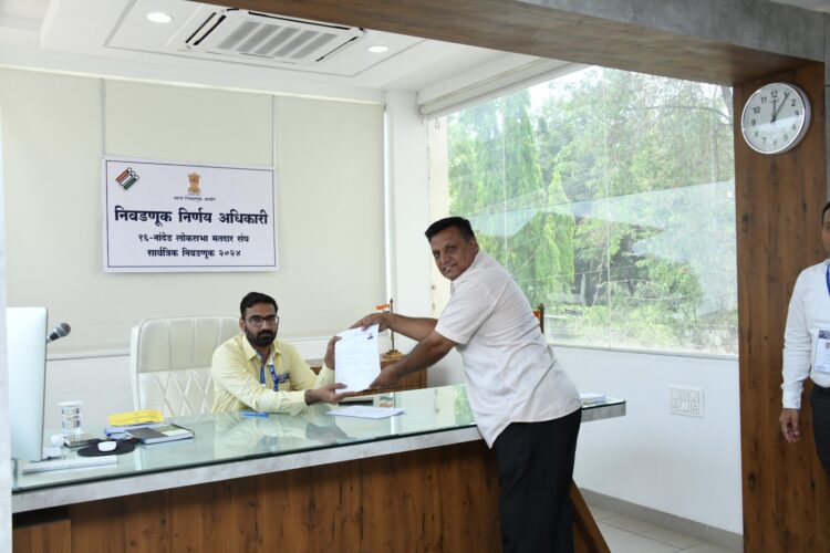 नांदेड लोकसभा निवडणुकीत वंचित बहुजन आघाडीतर्फे अकबर अख्तर खान यांचा अर्ज दाखल 1 image editor output image629958141 1711795581368