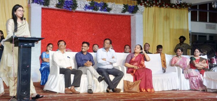 मतदान ही शक्ती असून सशक्त लोकशाहीसाठी मतदान करामुख्य कार्यकारी अधिकारी मिनल करनवाल 1 image editor output image973930850 1711883950679