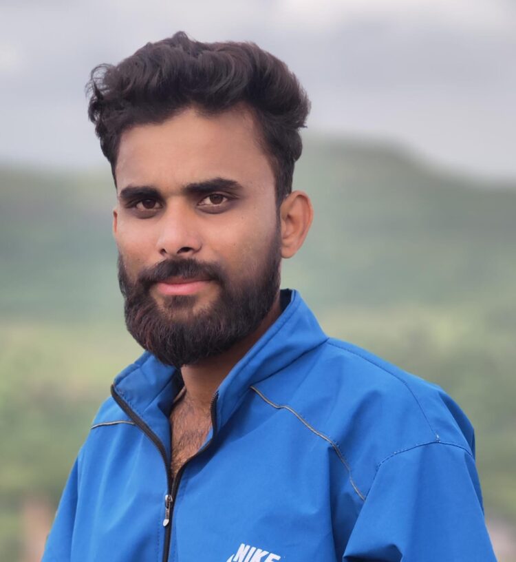 मतदारांनी मतदान करून योग्य व्यक्ती निवडून द्यावा: अक्षय गायकवाड 1 image editor output image1924436898 1712910137277