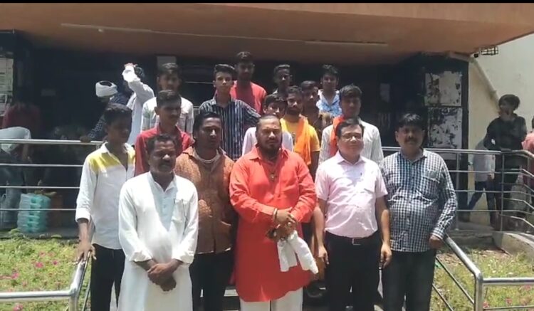 सुभाष दुंधबे यांच्या वाढदिवसानिमित्त मुदखेड ग्रामीण रुग्णालयात फळ वाटप 1 image editor output image1485889392 1715434081602