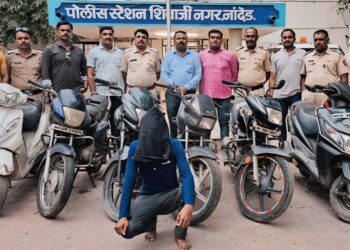 मोटार सायकल चोरीतील दोघे आरोपीतास केले गजाआड ३,६०,००० रू मुद्येमाल केला जप्त.