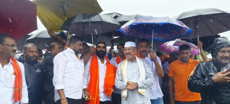 एकही बाधित व्यक्ती मदतीपासून वंचित राहता कामा नये : पालकमंत्री अब्दुल सत्तार 1 image editor output image 1912214882 1725359366919