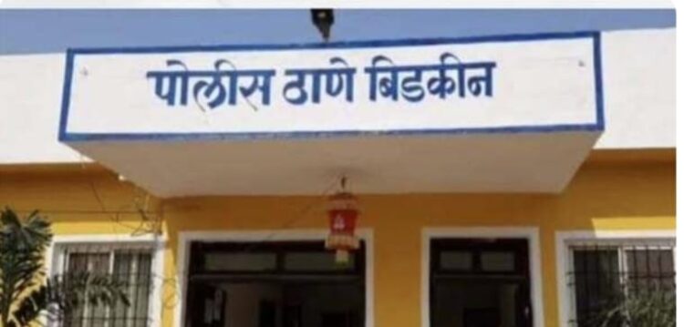 महाप्रसादात भात कच्चा राहिला, भक्ताने तक्रार केल्याने डोक्यात कडे घातले 1 image editor output image 548265897 1726667556920