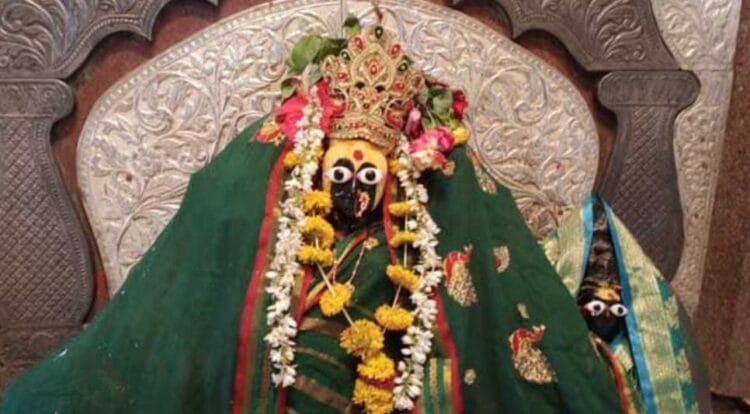 कर्णपुरा यात्रेच्या तयारीवर चा स्पेशल रिपोर्ट!; १२ लाख भाविक येणार, १२०० दुकाने असणार, १२० CCTV ठेवणार सर्वांवर करडी नजर 1 image editor output image2038575617 1727672908389