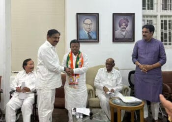 Rajendra Shingane : अखेर राजेंद्र शिंगणेंच्या हाती तुतारी