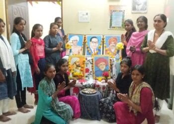 शासकिय आदिवासी मुलींच्यावसतिगृहातील नऊ व्याख्यानमालच सर्वत्र कौतुक 9 image editor output image1055710850 1729183056591