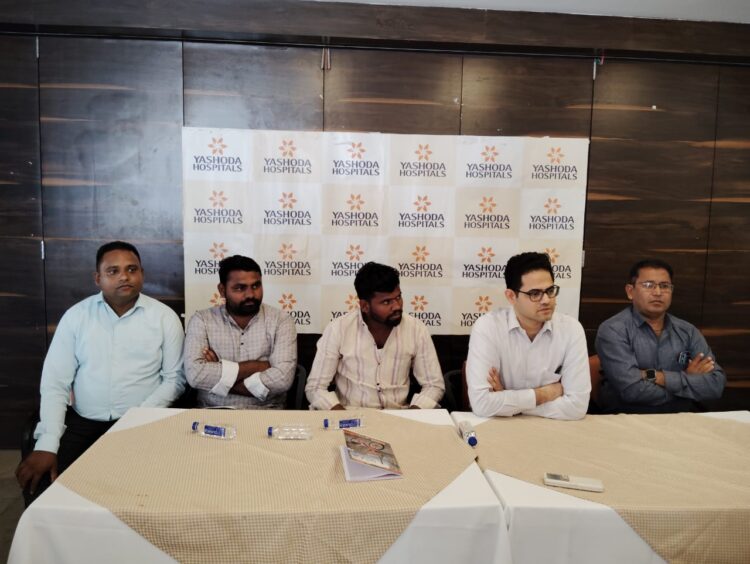 गंभीर डेंग्यूवर यशस्वीपणे मात  यशोदा हॉस्पिटलच्या टिमचे सुयश 1 image editor output image1907937628 1731140183990