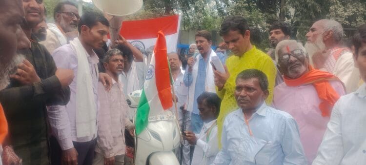 आम्ही सारे बच्चू कडू जय घोषणेने दुमदुमले नांदेड शहर जागतिक दिव्यांना दिनी धडकला जिल्हाधिका कार्यालयावर मोर्चा 1 आम्ही सारे बच्चू कडू जय घोषणेने दुमदुमले नांदेड शहर जागतिक दिव्यांना दिनी धडकला जिल्हाधिका कार्यालयावर मोर्चा