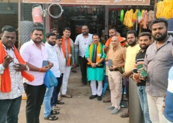 हिमायतनगर शहरात " डोअर टू डोअर "जाऊन भाजपाची सदस्य नोंदणी करा :- भाजपा संघटन मंत्री संजयभाऊ कोडगे…👉🏻आगामी काळात संघटन पर्व 2025 ची सदस्य नोंदणी मोहीम अधिक व्यापक करा…. 8 IMG 20250115 WA0037