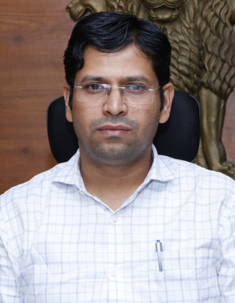 image editor output image 2040259383 1739186495229