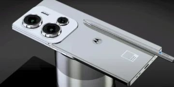 Motorala ने खूपच स्वस्तात आणला Stylus Pen सपोर्टवाला फोन!