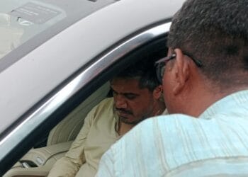 image editor output image 1039919873 1752210953609