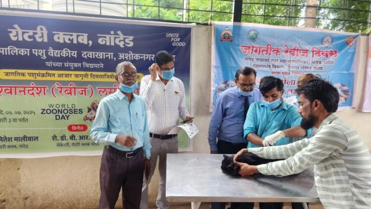 रेबीज लसीकरण शिबिराचे आयोजन 1 image editor output image403432053 1752074912926