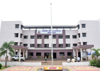 त्या मोटर वाहन निरीक्षकाची उच्चस्तरीय चौकशीची मागणीभ्रष्टाचार-गुन्हेगारीचे गंभीर आरोप! 1 image editor output image 48947206 1755963477654