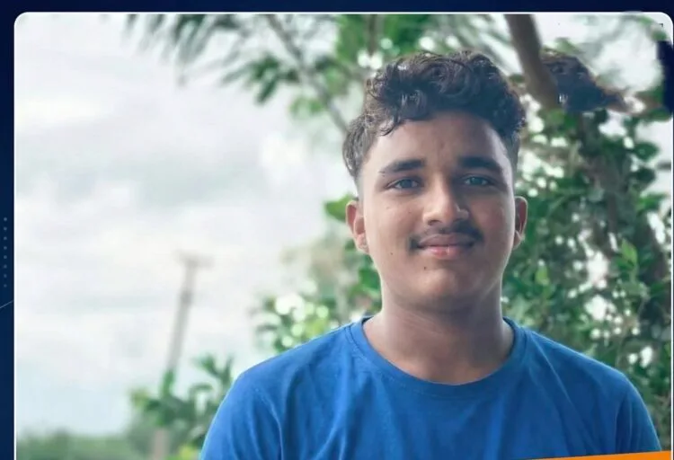 जालना हादरले: बहिणीला चिठ्ठी दिल्याच्या रागातून १८ वर्षीय तरुणाची निर्घृण हत्या; शहरात खळबळ 1 image editor output image706535601 1769530269675