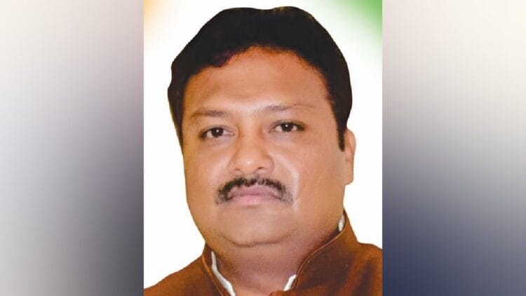 बिश्नोई गँगची अकोल्यात पुन्हा दहशत! काँग्रेस आमदार साजिद खान पठाण यांच्याकडे १० कोटींच्या खंडणीची मागणी; थेट जीवे मारण्याची धमकी 1 image editor output image 394702875 1771613068775