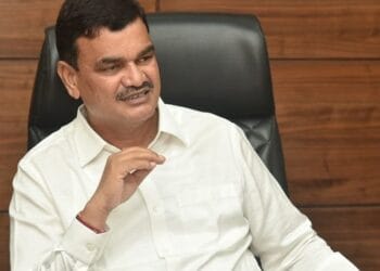 image editor output image 463620404 1770481958852