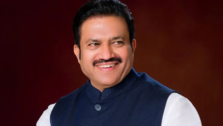 राष्ट्रवादीच्या दोन्ही गटांचे विलीनीकरण होणार नाही; शशिकांत शिंदे यांनी चर्चांना दिला पूर्णविराम 1 image editor output image1435693833 1771170550583