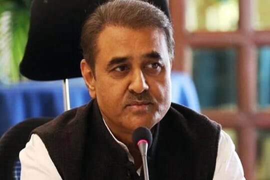 राष्ट्रवादी काँग्रेसच्या राष्ट्रीय अध्यक्षपदाबाबत मोठा खुलासा; प्रफुल पटेल नव्हे तर 'यांच्या' नावावर शिक्कामोर्तब, नेत्याने स्पष्ट केली भूमिका 1 image editor output image381375385 1769966900944