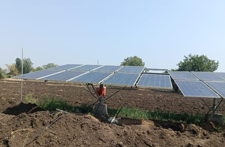 हदगाव तालुक्यात वादळी वाऱ्यामुळे शेतकऱ्याचे प्रचंड नुकसान… 1 IMG 20260408 WA0207