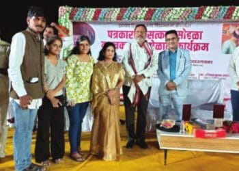 पत्रकारांच्या अडीअडचणी सोडविण्यासाठी मी सदैव तत्पर आहे… आमदार बाबुराव कदम कोहळीकर 15 IMG 20260528 123840
