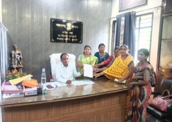 हदगाव तालुक्यातील महिला सक्षमीकरण योजनांच्या चौकशीची मागणी; ‘गैरव्यवहाराला माफी नाही’ 15 IMG 20260707 WA0137