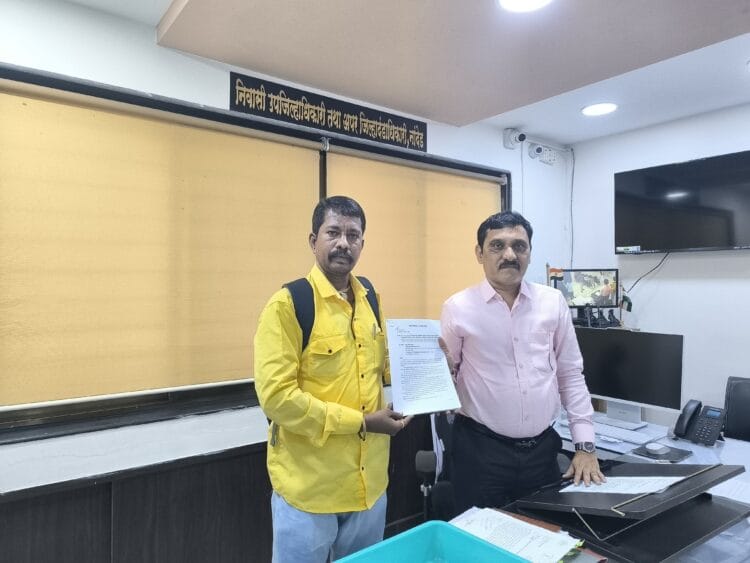 शासकीय कार्यक्रमातील घटनेनंतर दिव्यांग युवकाच्या सक्षम हातालाही फ्रॅक्चर; उपचारासाठी खाजगी रुग्णालयाची धाव, प्रशासनाने तातडीने मदत करावी – राहुल साळवे 1 image editor output image 1101186215 1783005415809